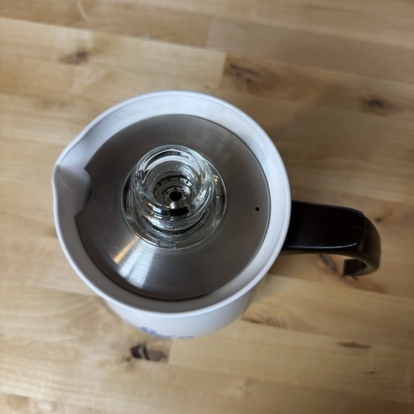 Corning Ware Blue Cornflower P-166 6 Cup Stovetop Percolator with Lid & Basket - Picture 2 of 13